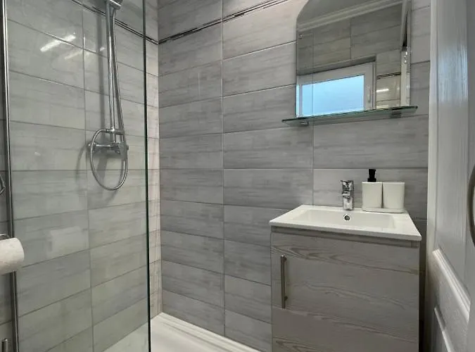 Апартаменты Mira *